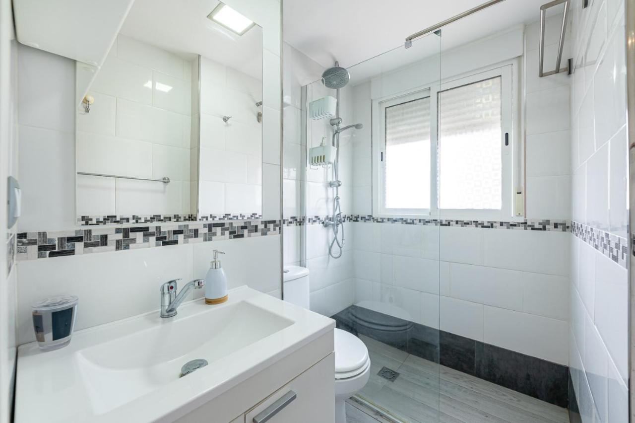 Solaz-Andaluz City Center Apartment By Namaste Elite Торемолинос Екстериор снимка
