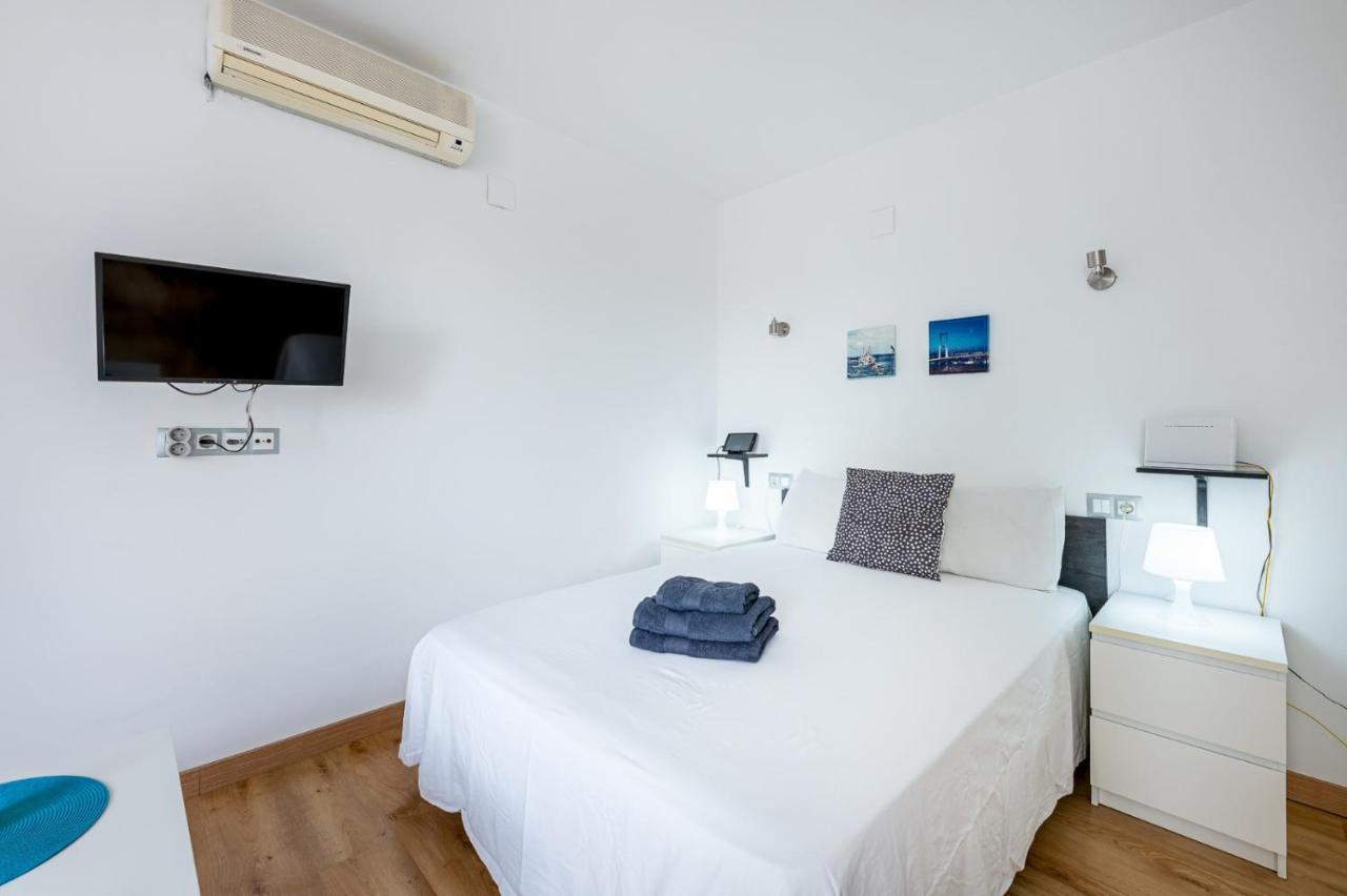 Solaz-Andaluz City Center Apartment By Namaste Elite Торемолинос Екстериор снимка
