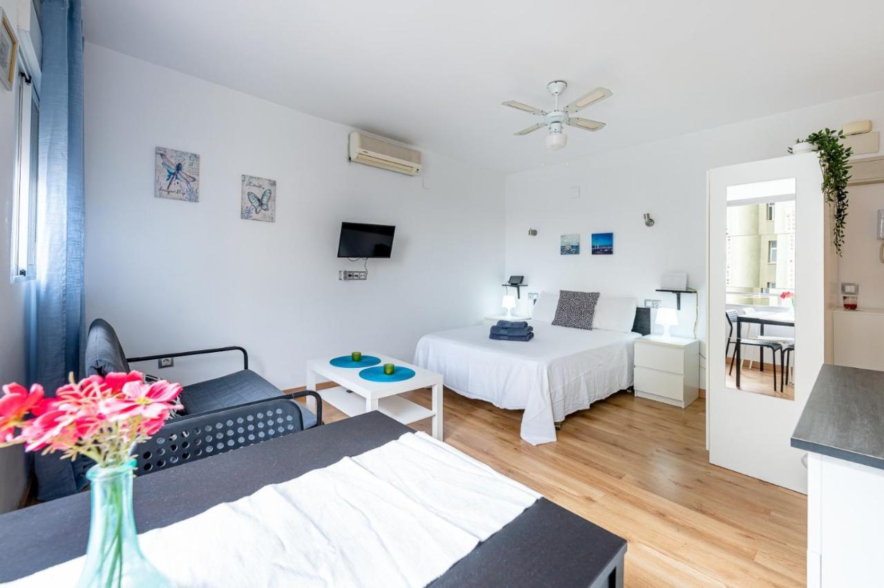 Solaz-Andaluz City Center Apartment By Namaste Elite Торемолинос Екстериор снимка